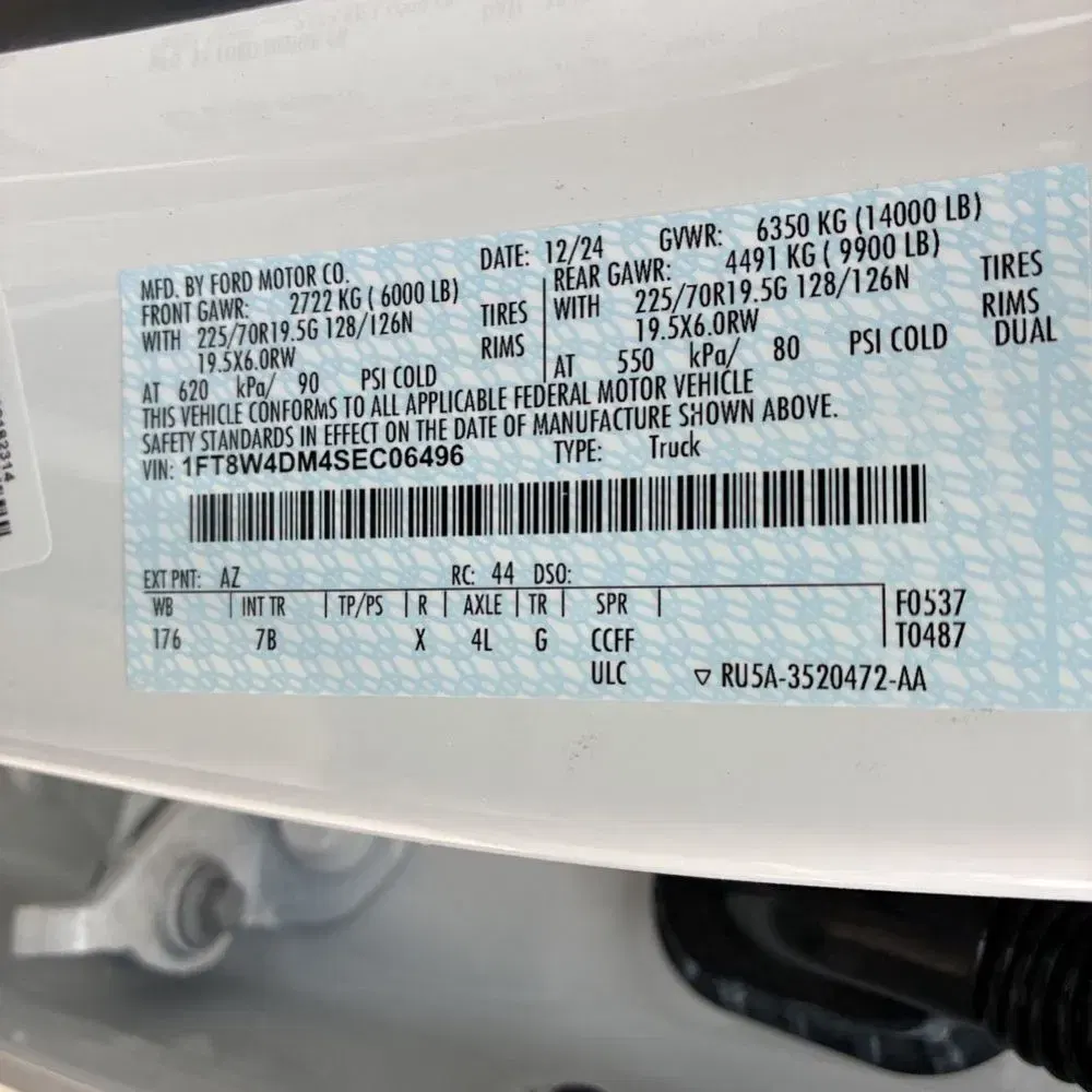 2025 Ford F450SD Platinum