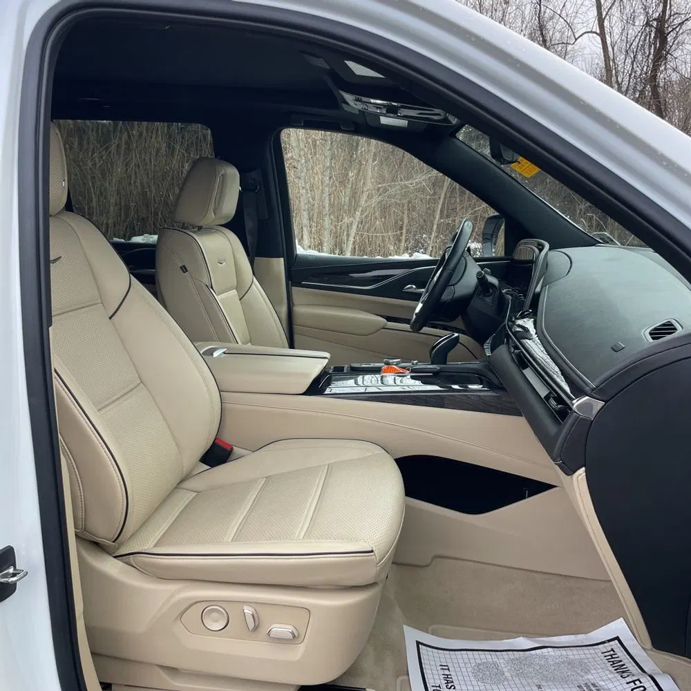 2022 Cadillac Escalade Premium Luxury