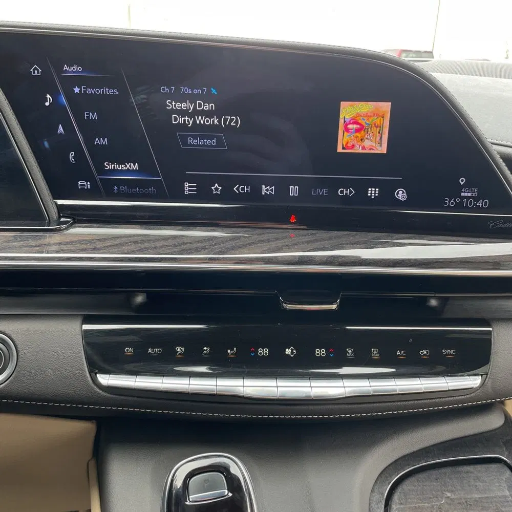 2022 Cadillac Escalade Premium Luxury