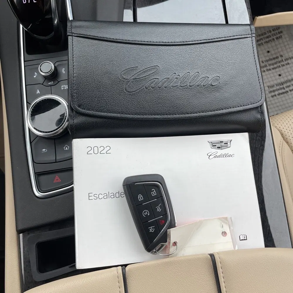 2022 Cadillac Escalade Premium Luxury