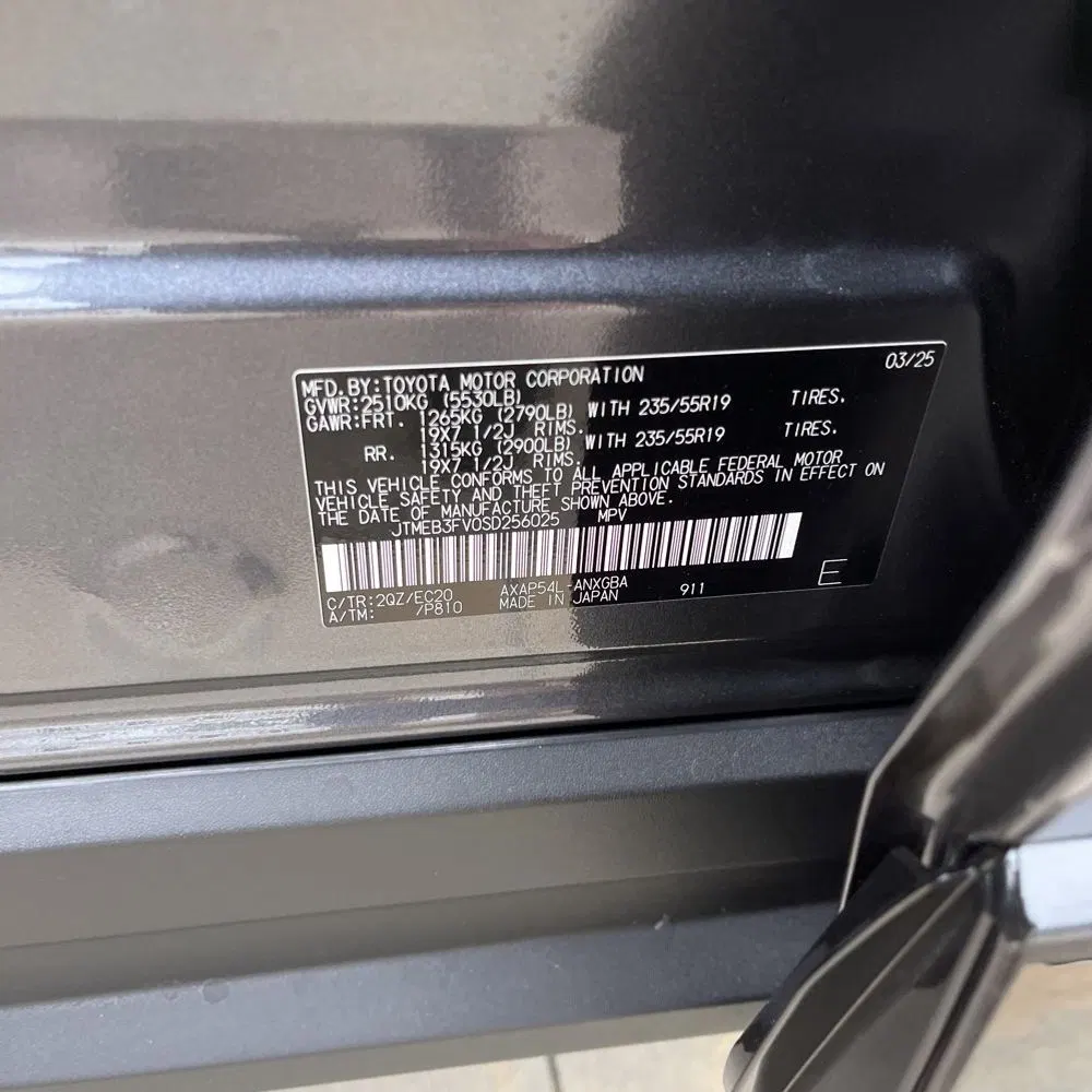 2025 Toyota RAV4 Plug-in Hybrid XSE