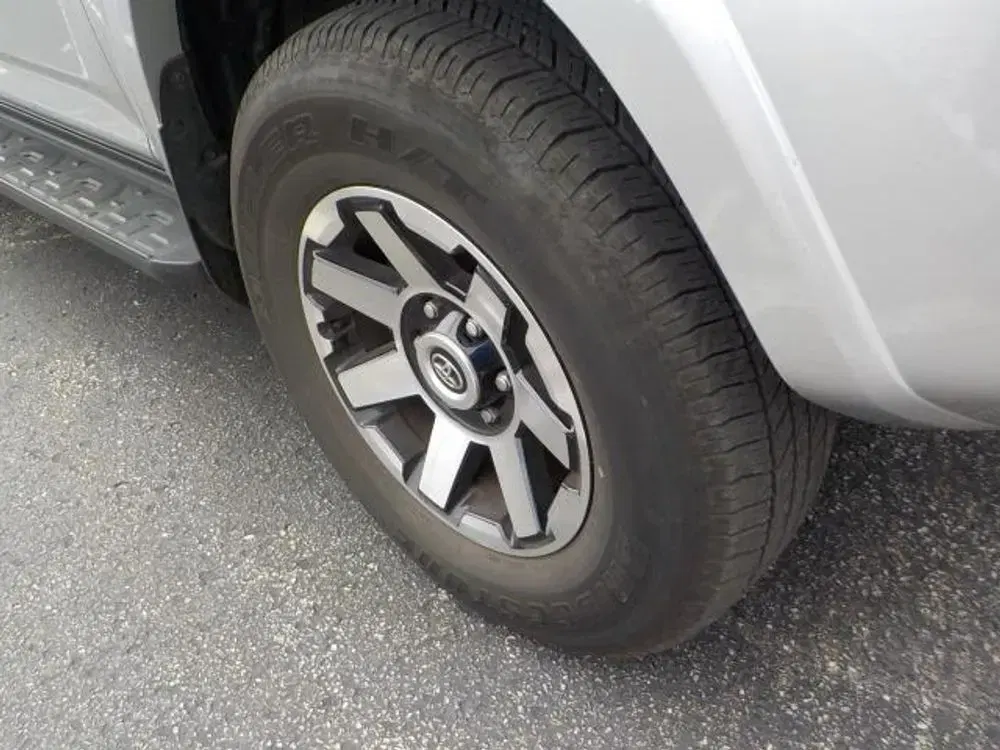 2024 Toyota 4Runner TRD Off Road
