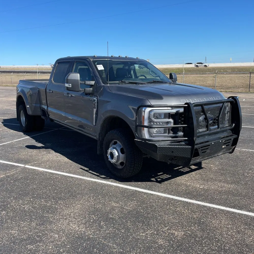 2023 Ford F-350 Super Duty Lariat