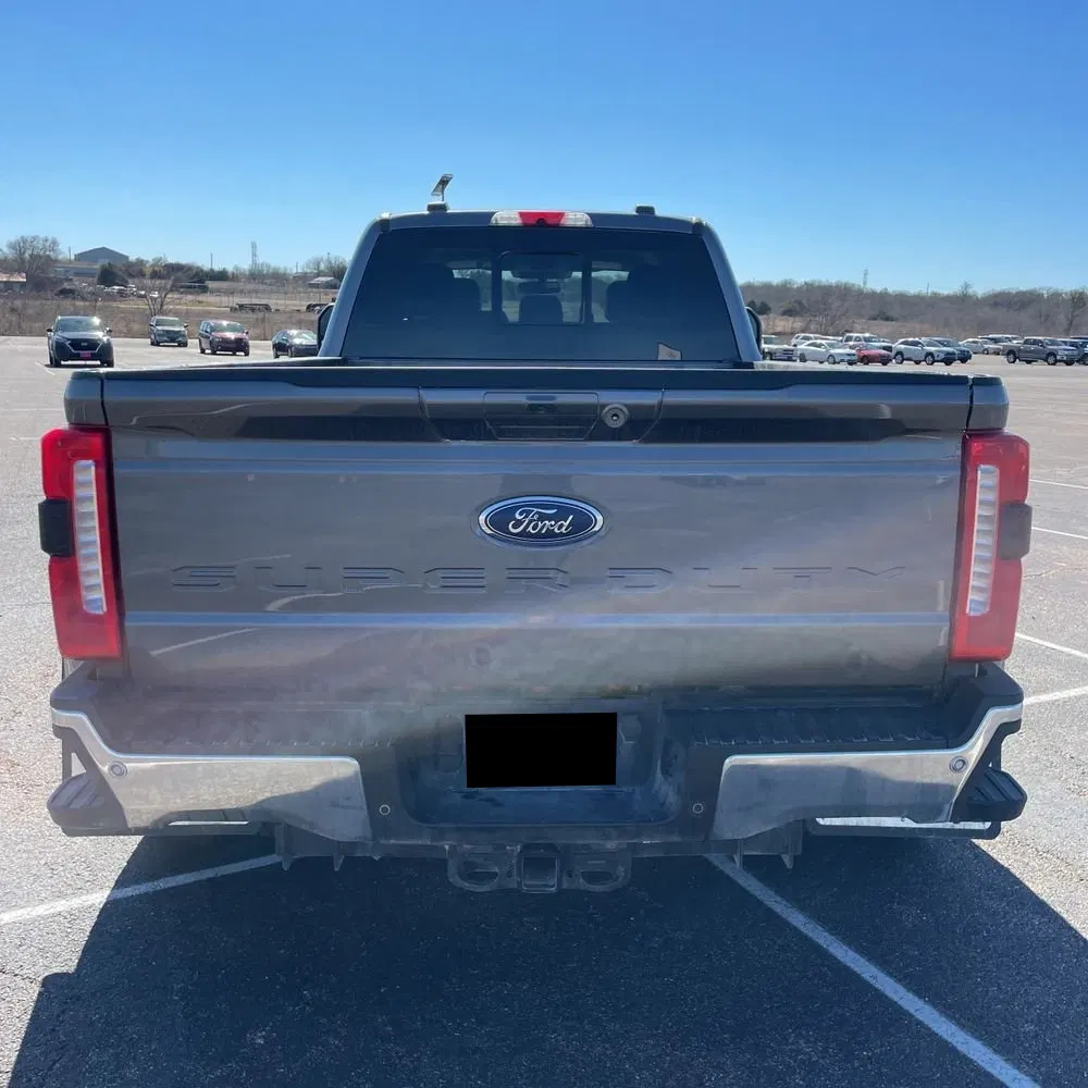 2023 Ford F-350 Super Duty Lariat