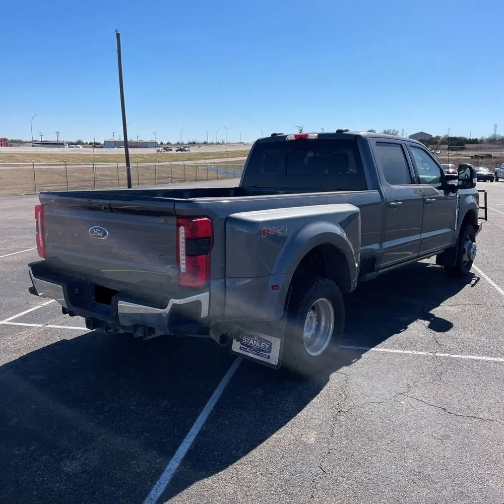 2023 Ford F-350 Super Duty Lariat
