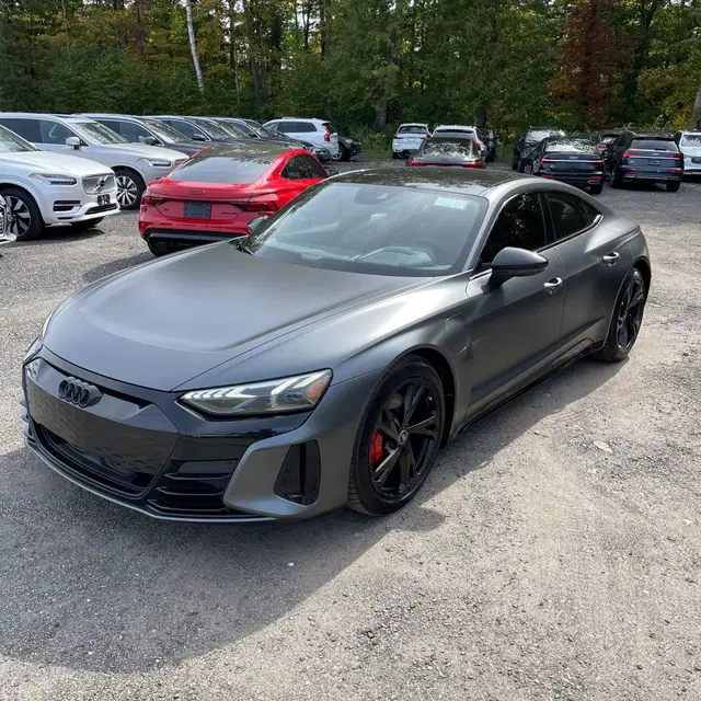 2023 Audi e-tron GT Premium Plus