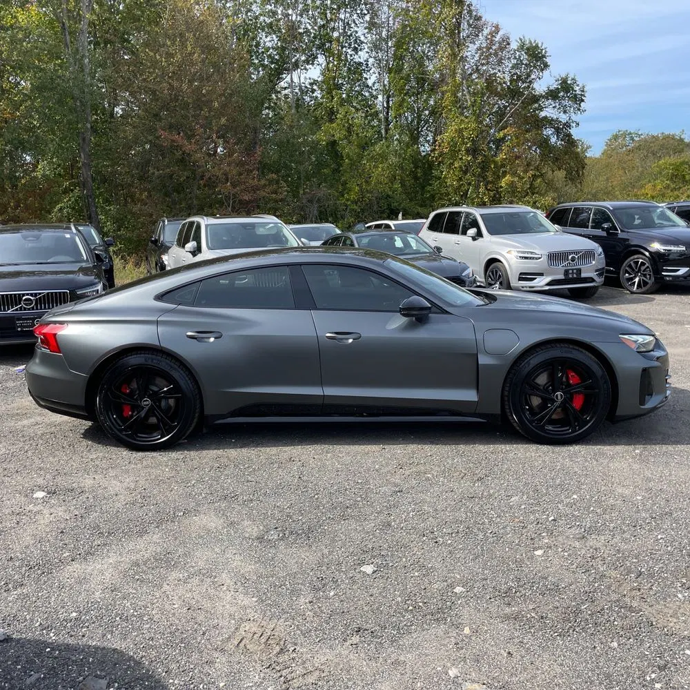 2023 Audi e-tron GT Premium Plus