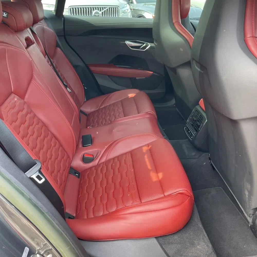 2023 Audi e-tron GT Premium Plus