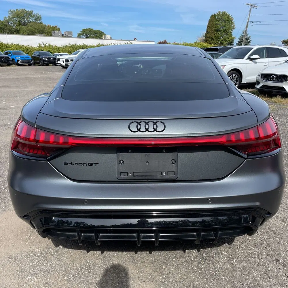 2023 Audi e-tron GT Premium Plus