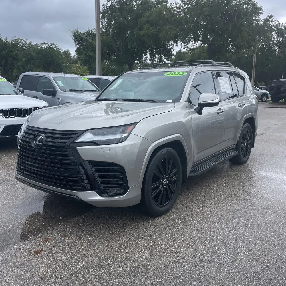 2022 Lexus LX 600 Luxury