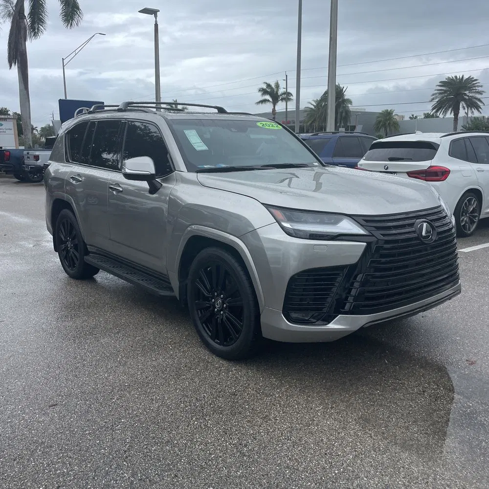 2022 Lexus LX 600 Luxury