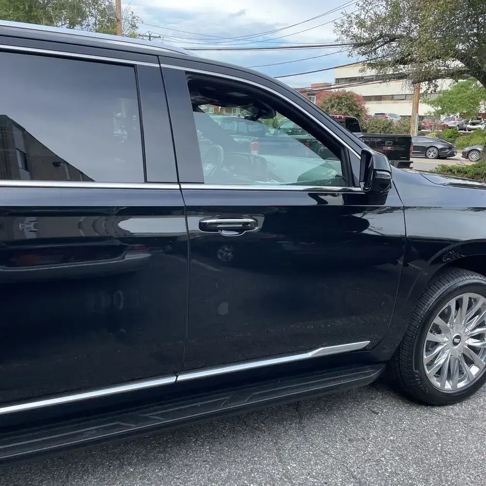 2022 Cadillac Escalade ESV Premium Luxury