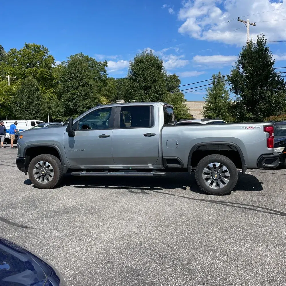 2024 Chevrolet Silverado 2500HD Custom