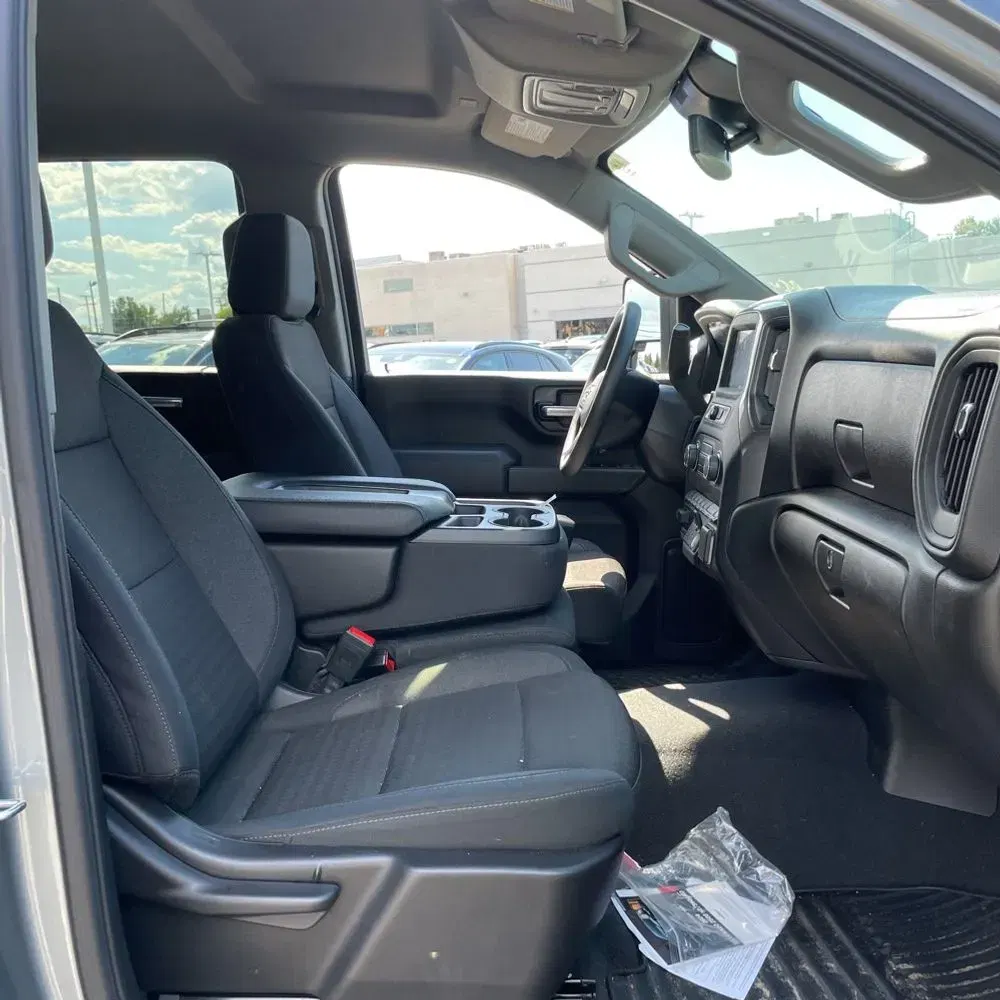 2024 Chevrolet Silverado 2500HD Custom