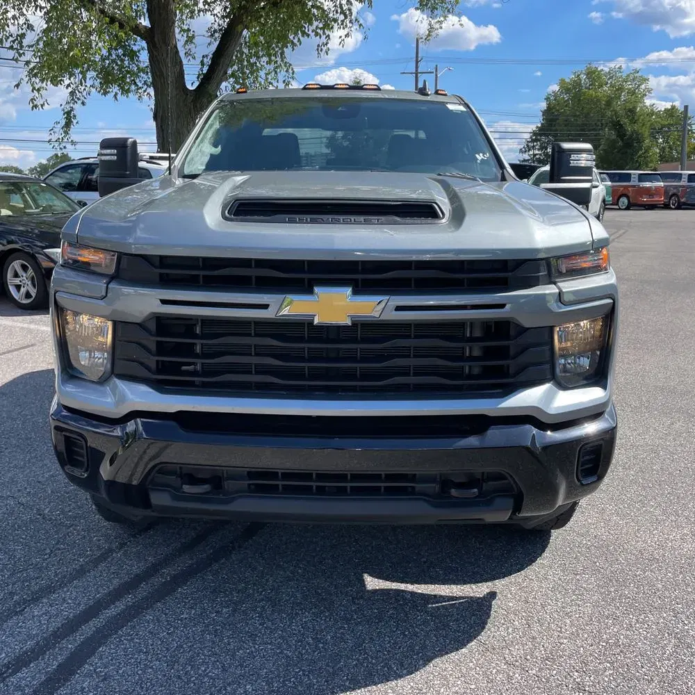 2024 Chevrolet Silverado 2500HD Custom