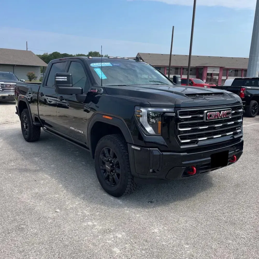 2025 GMC Sierra 2500HD AT4