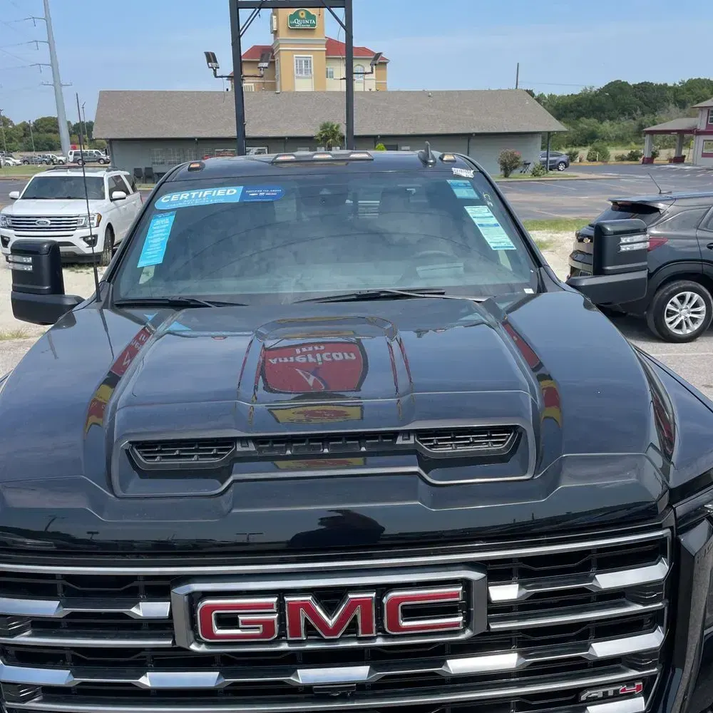 2025 GMC Sierra 2500HD AT4