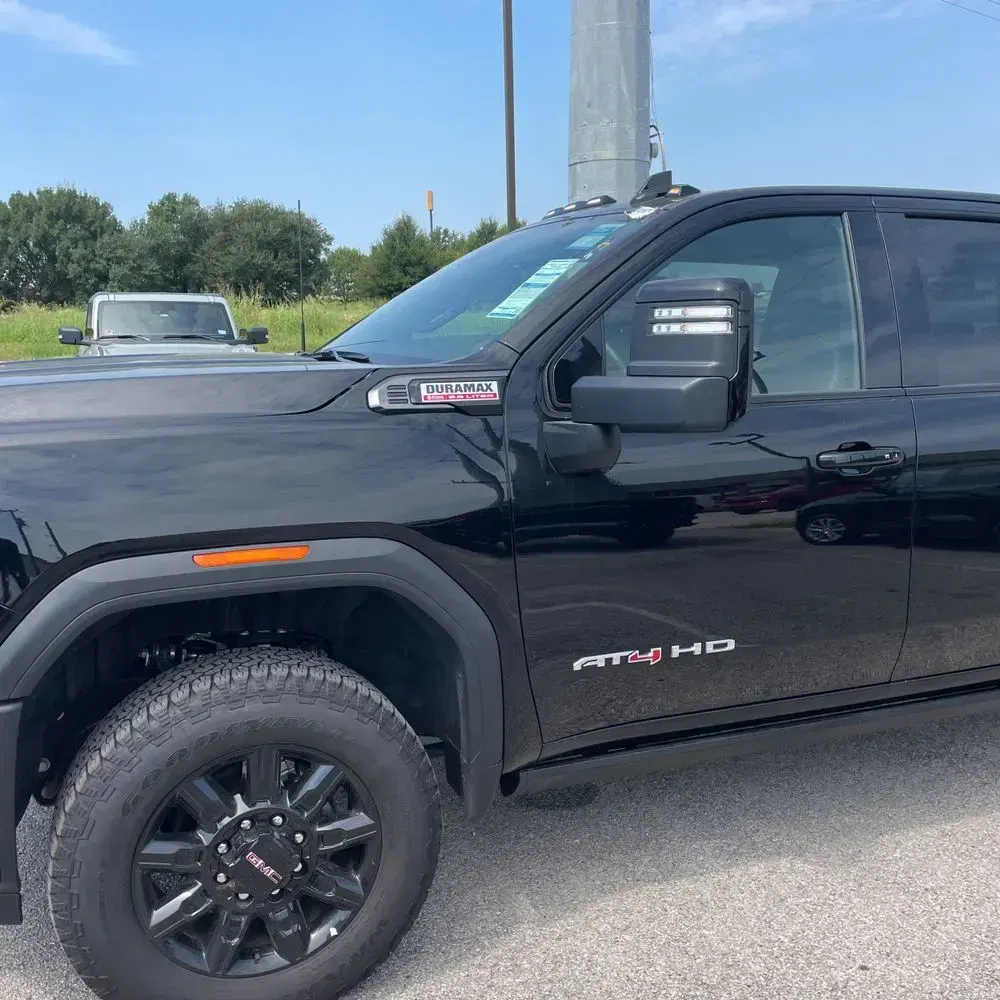 2025 GMC Sierra 2500HD AT4