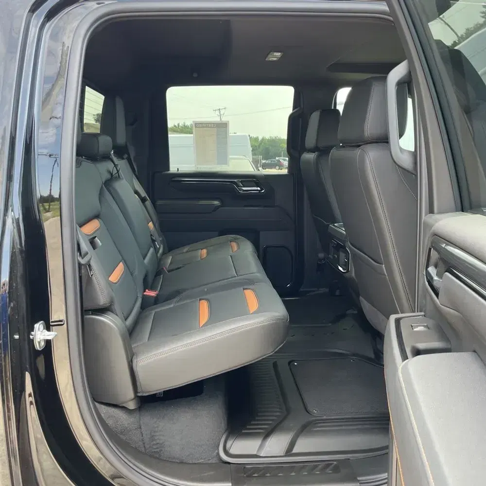 2025 GMC Sierra 2500HD AT4