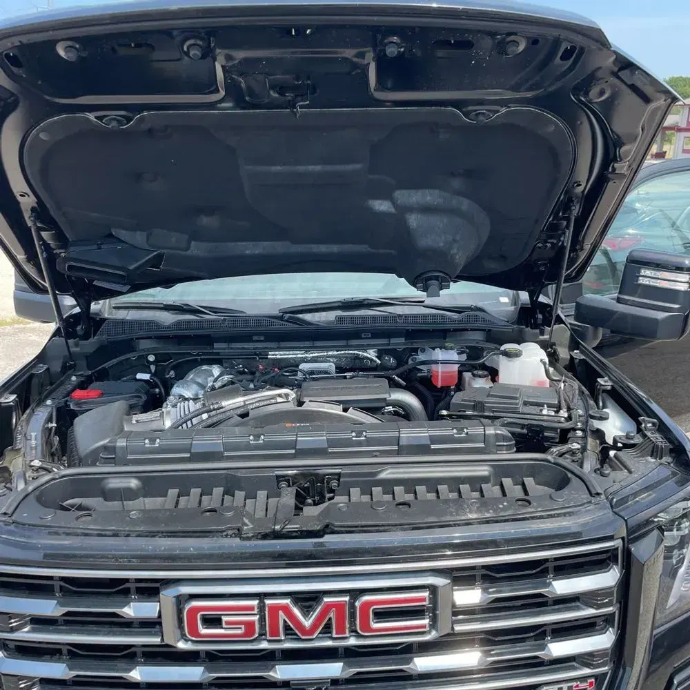 2025 GMC Sierra 2500HD AT4
