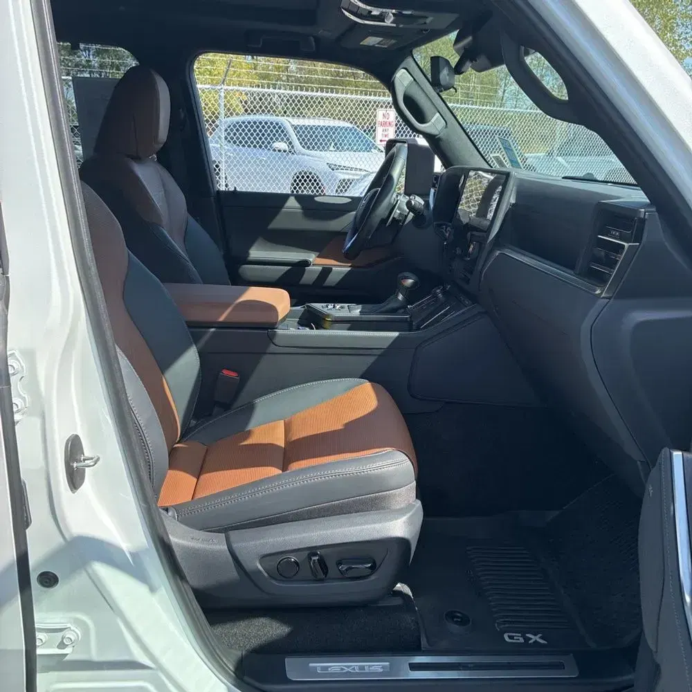 2024 Lexus GX 550 Luxury+