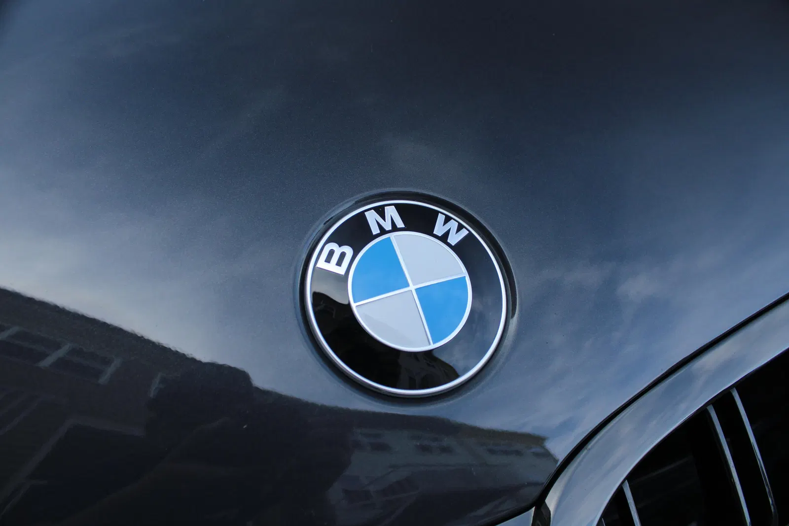 2021 BMW M8 Competition Gran Coupe - Twin-Turbo V8, AWD, Driving Assistance Package, Taruma Brown Interior