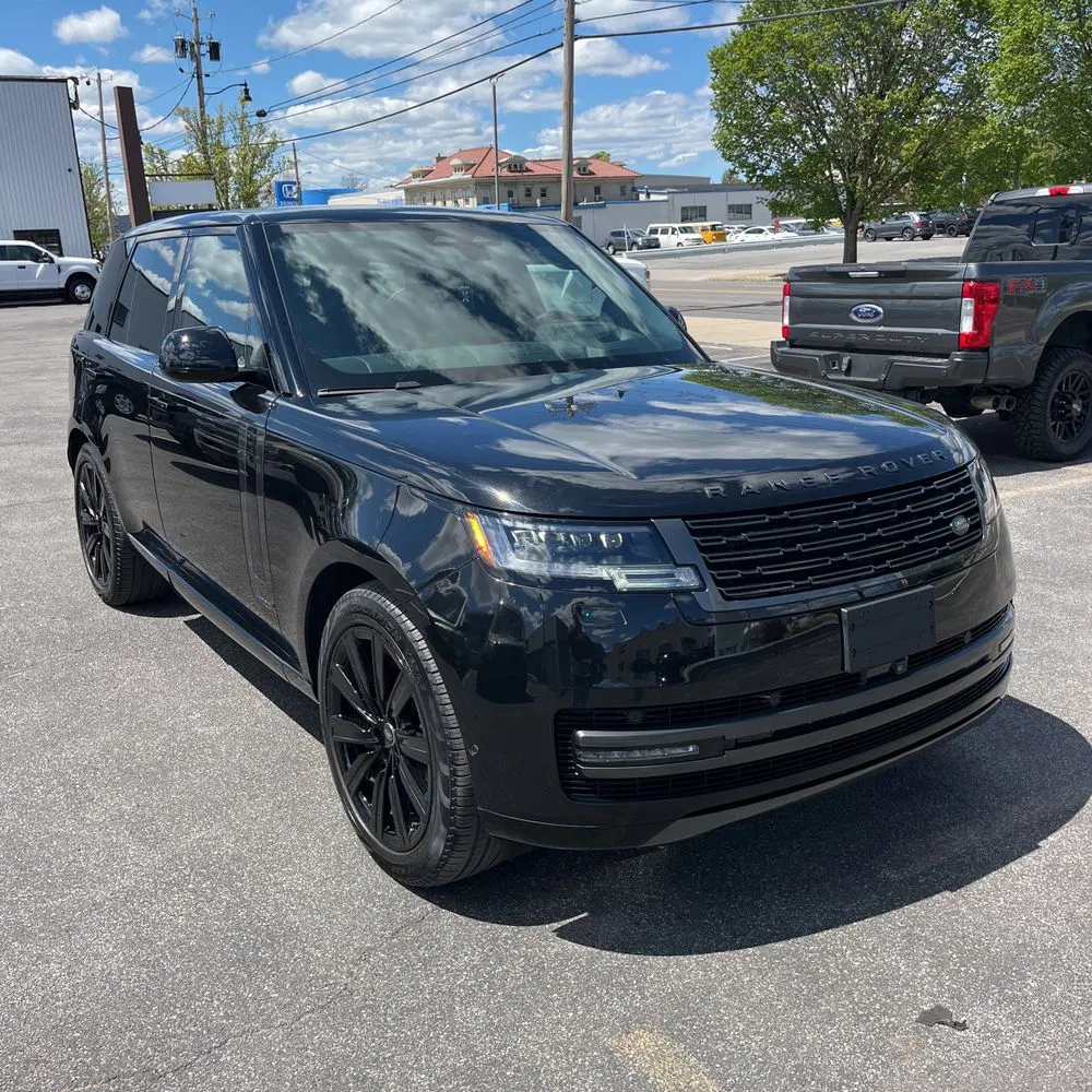 2024 Land Rover Range Rover P550e Autobiography