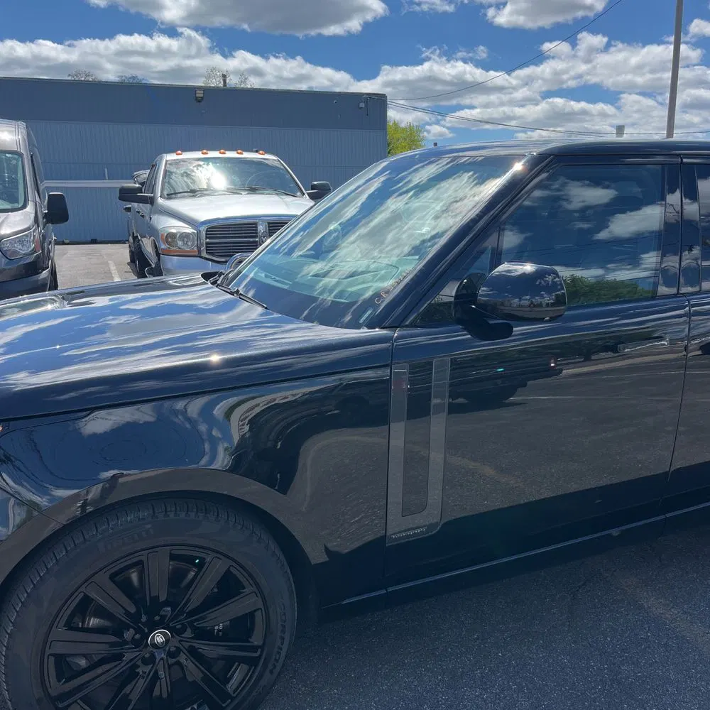2024 Land Rover Range Rover P550e Autobiography
