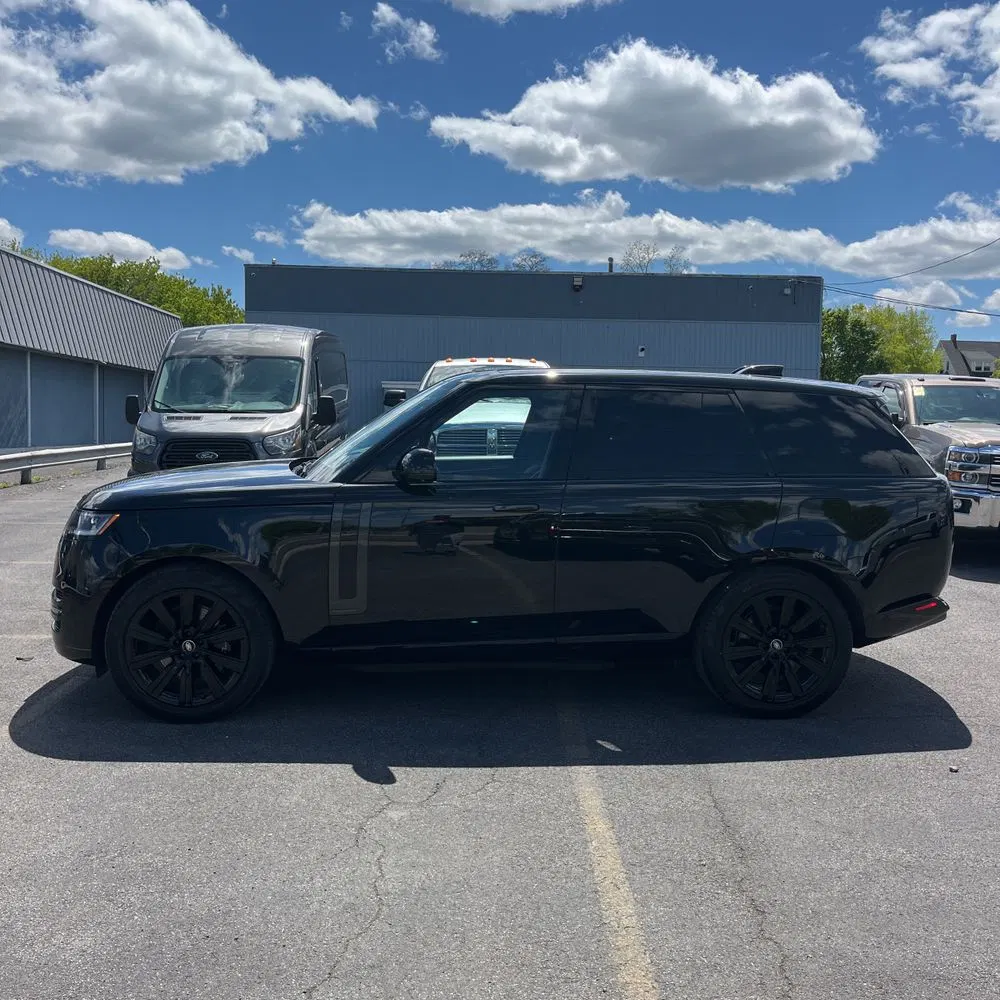 2024 Land Rover Range Rover P550e Autobiography