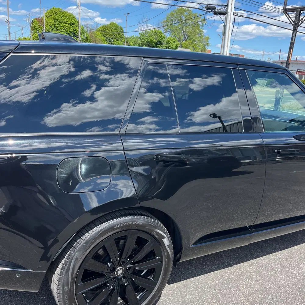 2024 Land Rover Range Rover P550e Autobiography