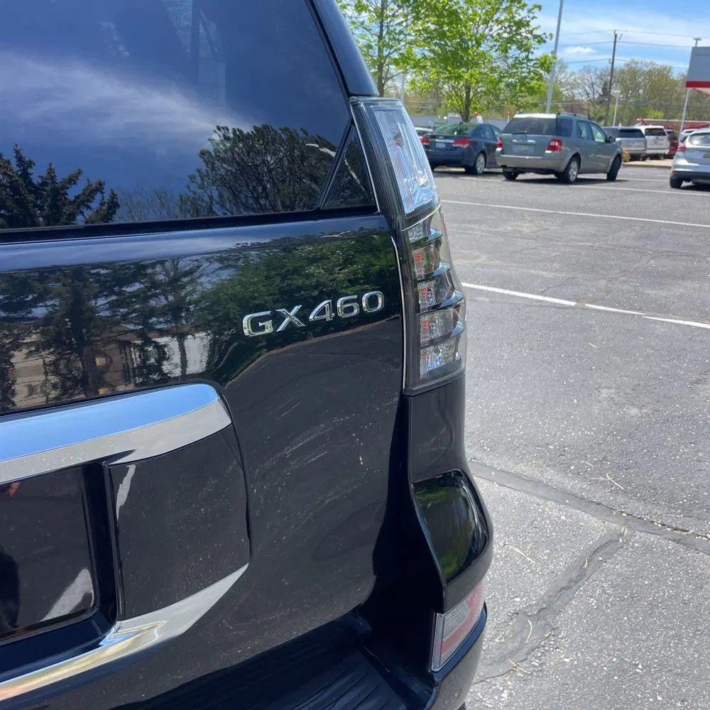 2023 Lexus GX460 Executive