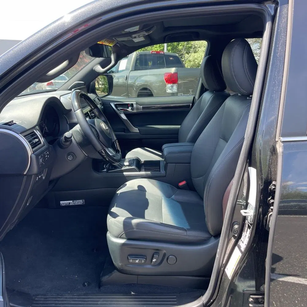 2023 Lexus GX460 Executive