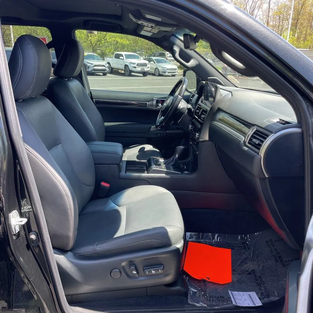 2023 Lexus GX460 Executive