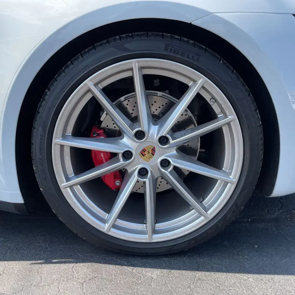 2020 Porsche 911 Carrera S