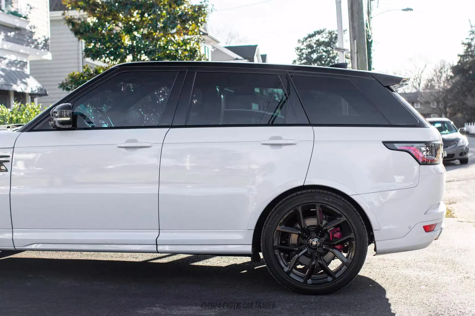 2022 Land Rover Range Rover Sport SVR Carbon Edition