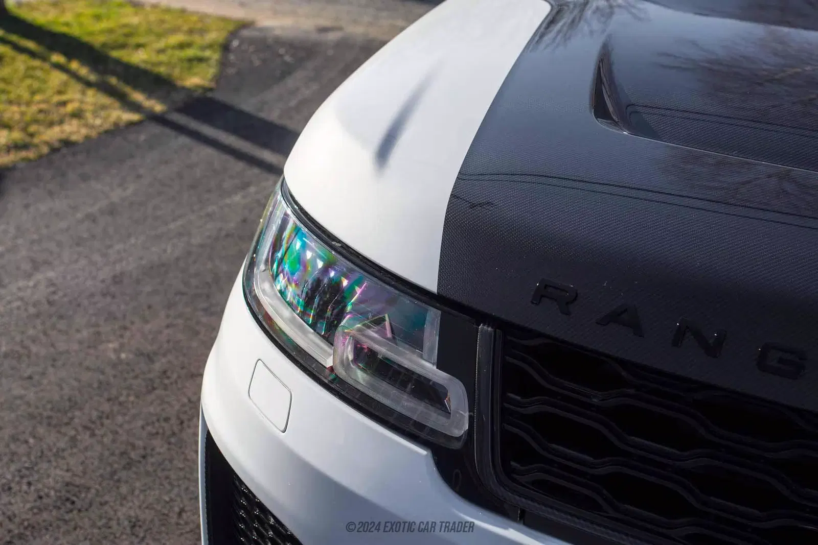 2022 Land Rover Range Rover Sport SVR Carbon Edition