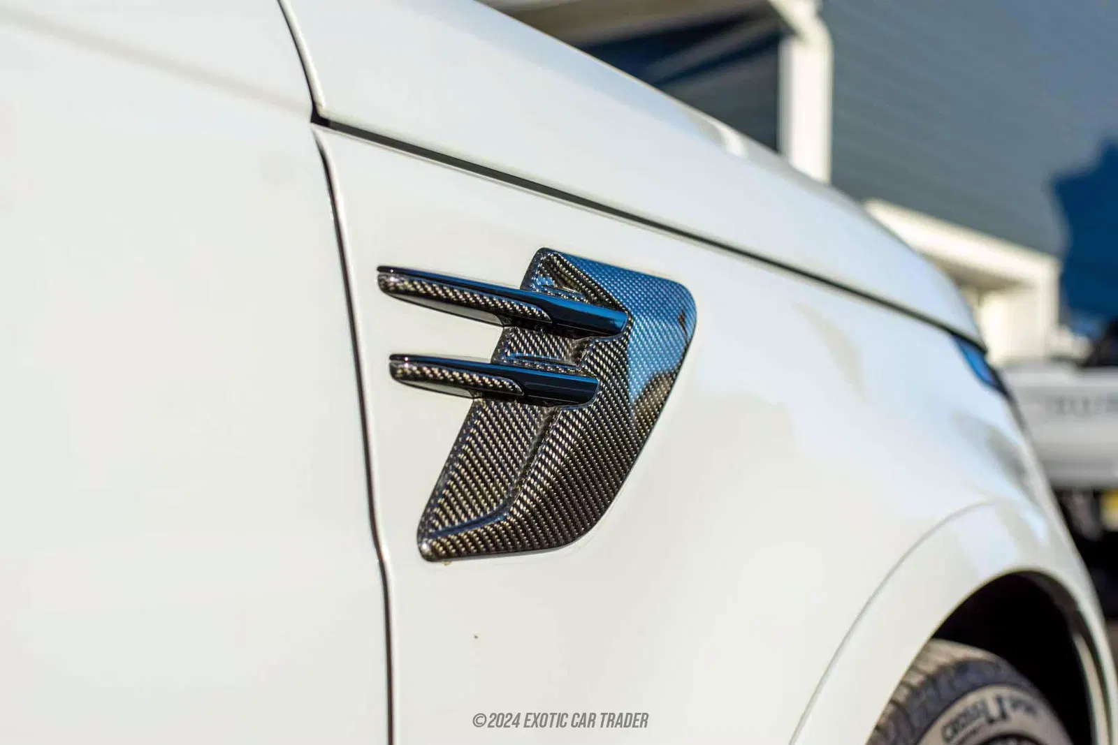 2022 Land Rover Range Rover Sport SVR Carbon Edition