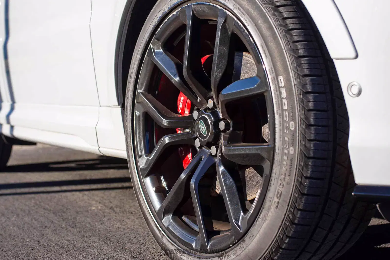 2022 Land Rover Range Rover Sport SVR Carbon Edition