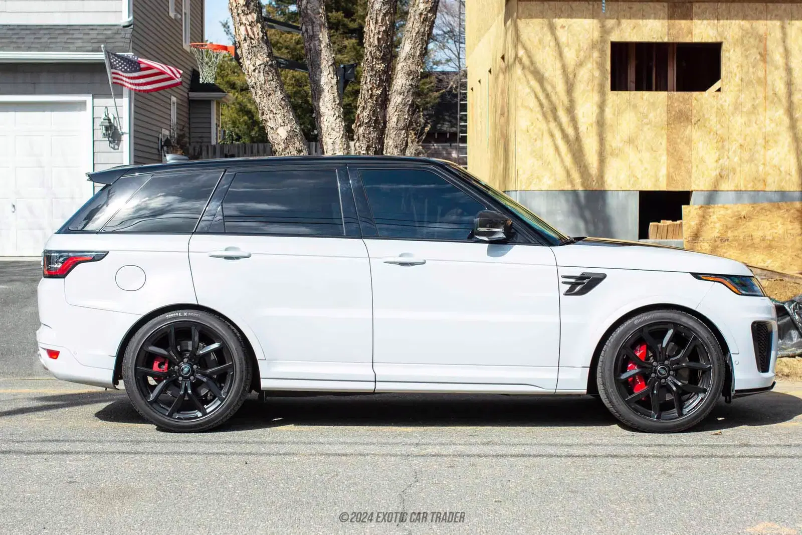 2022 Land Rover Range Rover Sport SVR Carbon Edition
