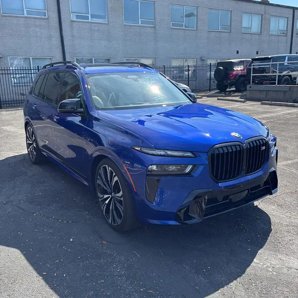 2024 BMW X7 M60i