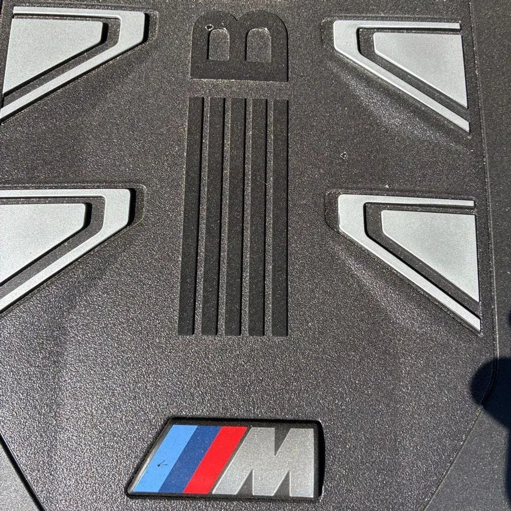 2024 BMW X7 M60i