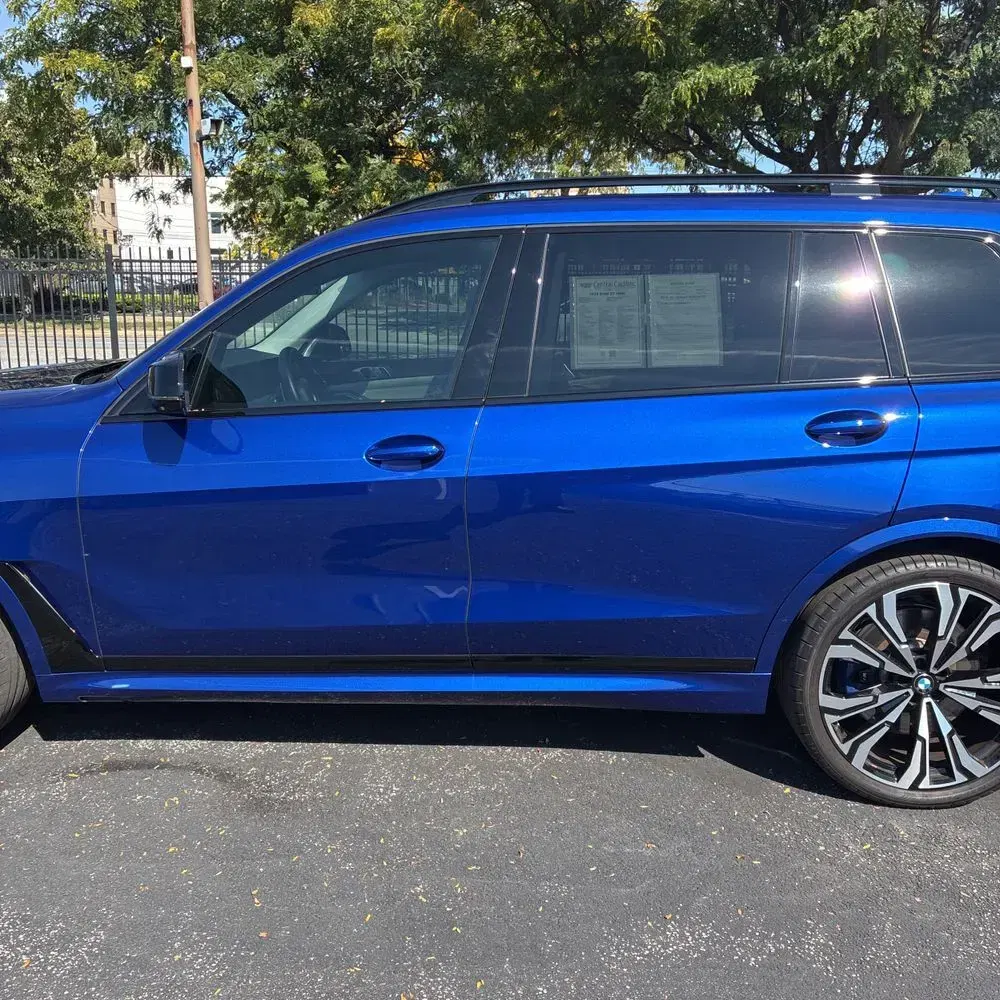 2024 BMW X7 M60i