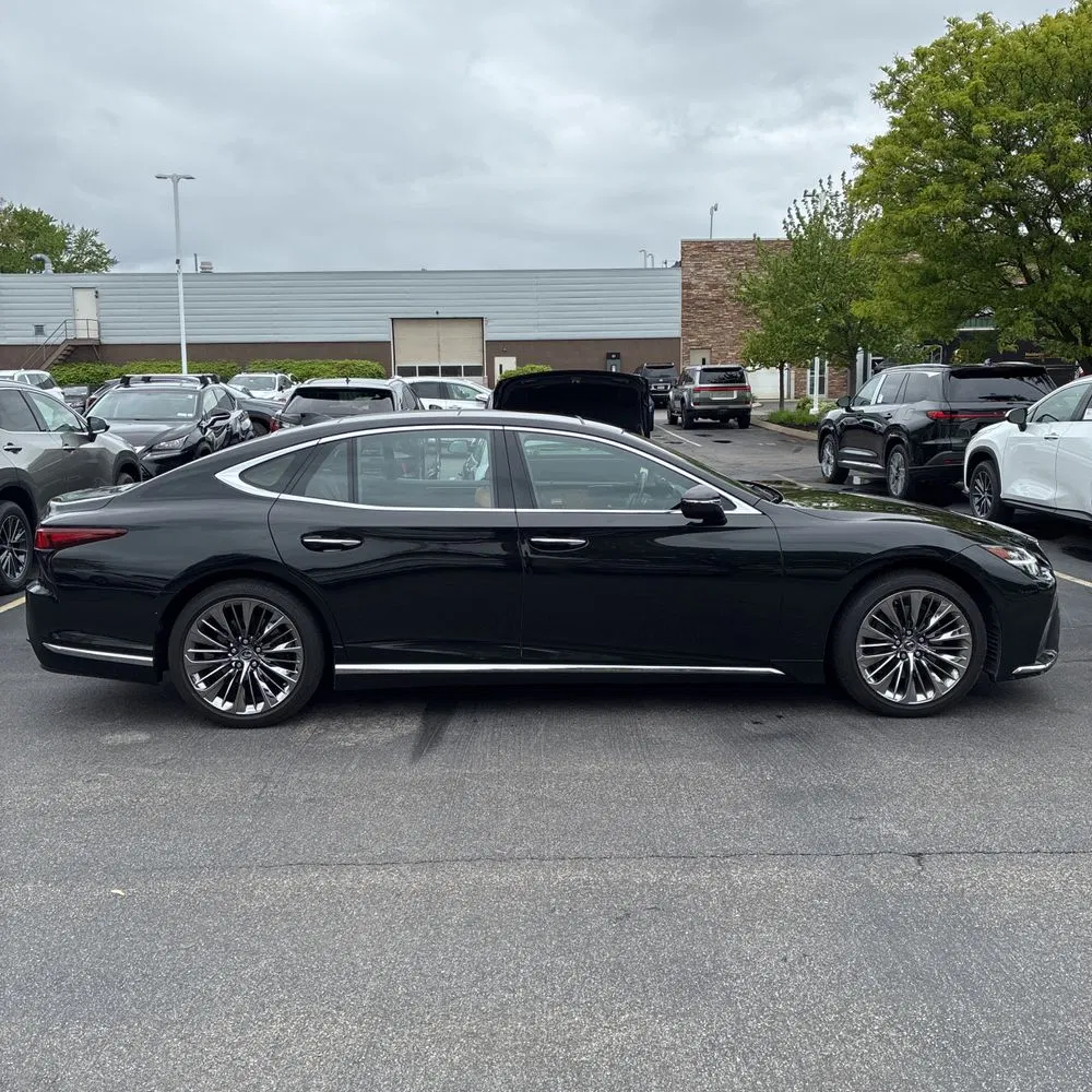 2022 Lexus LS 500 Base