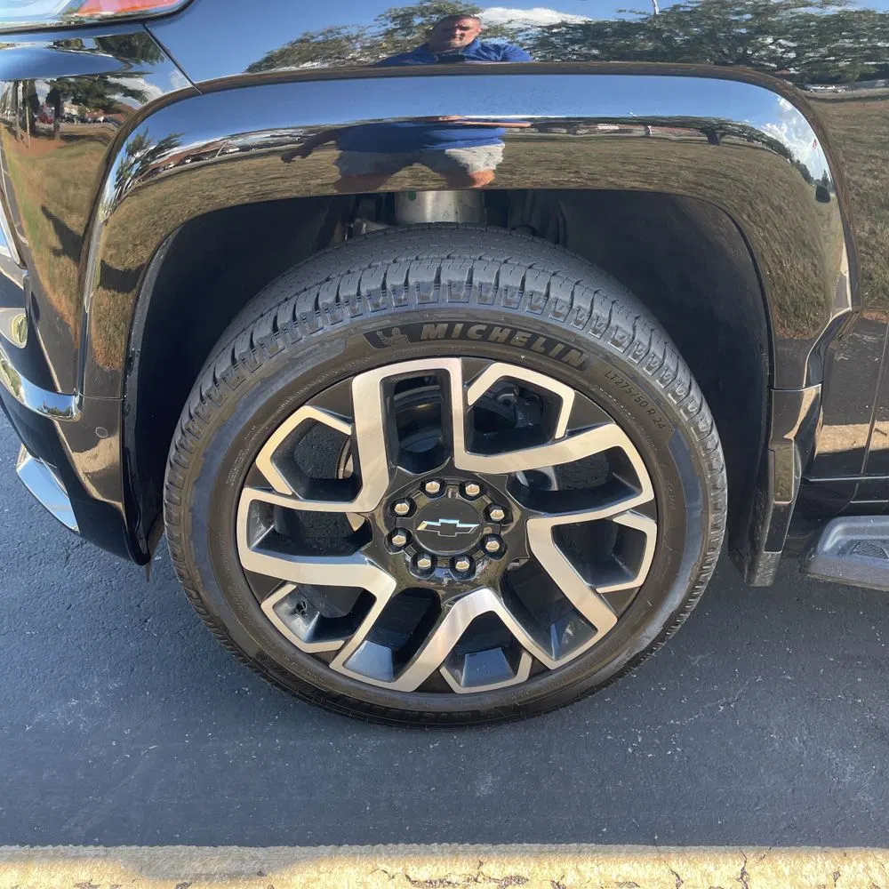 2024 Chevrolet Silverado EV RST