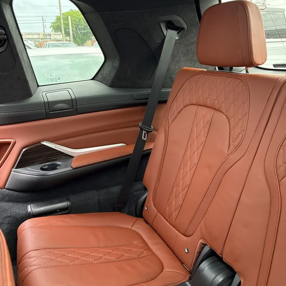 2020 BMW X7 M50i