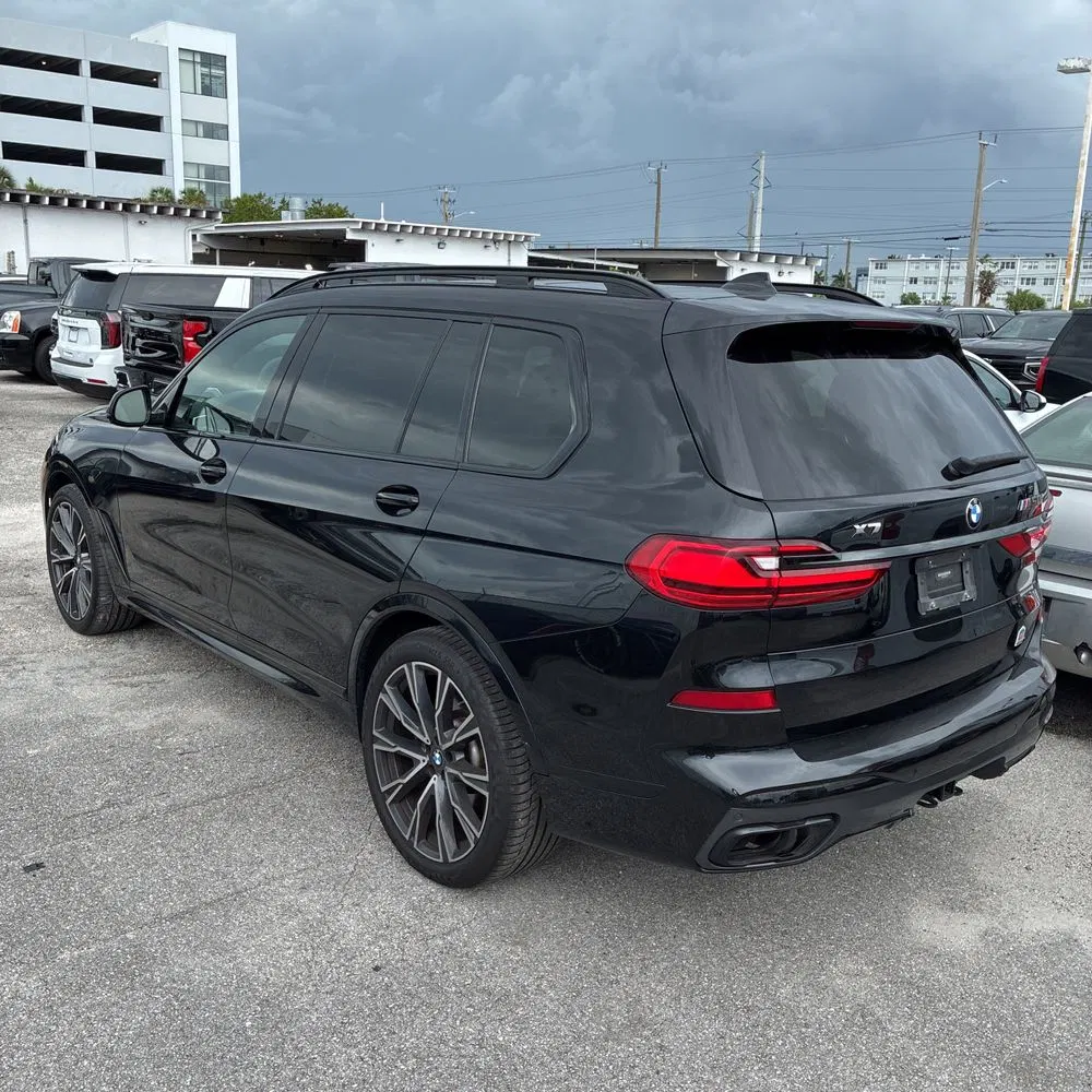 2020 BMW X7 M50i