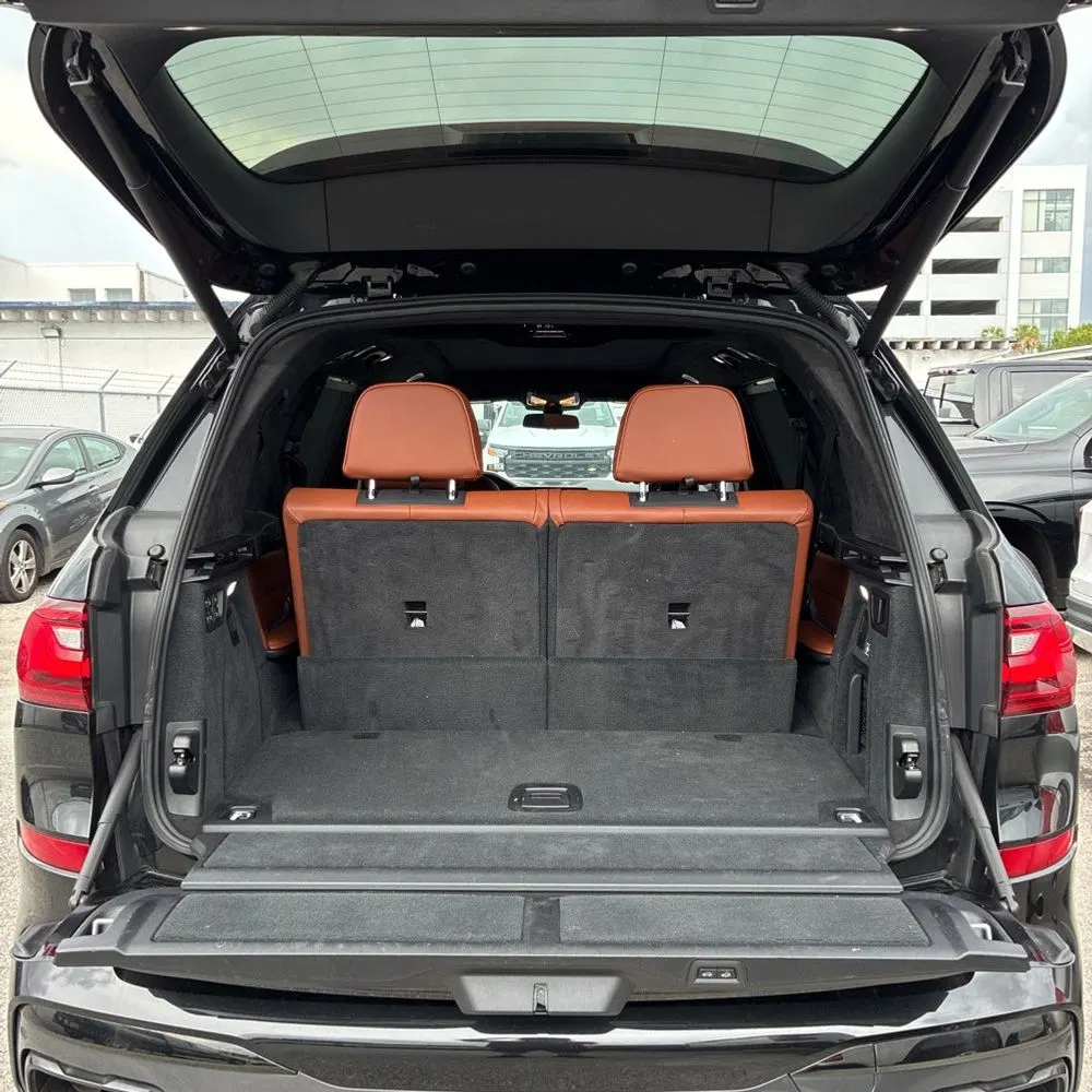2020 BMW X7 M50i