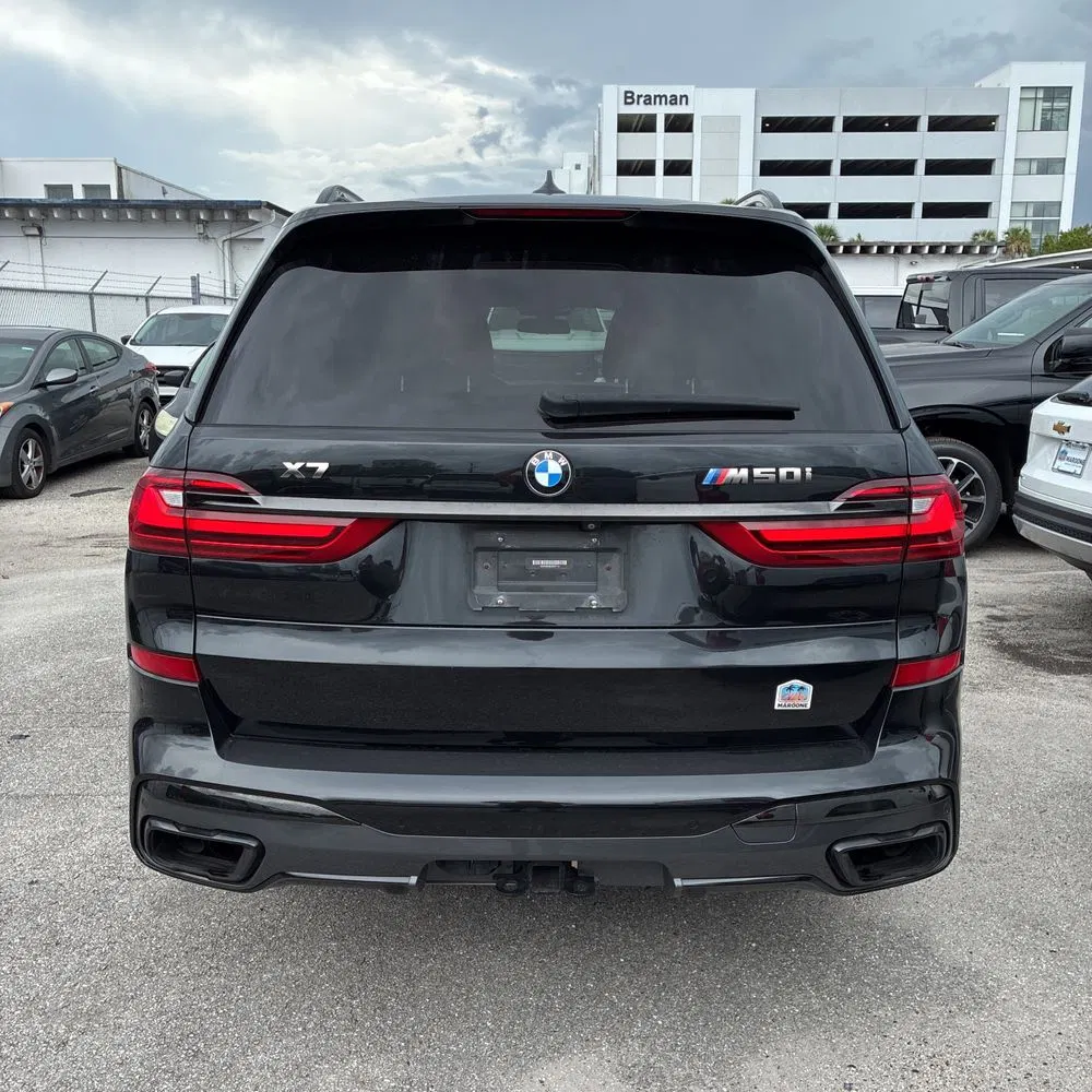 2020 BMW X7 M50i