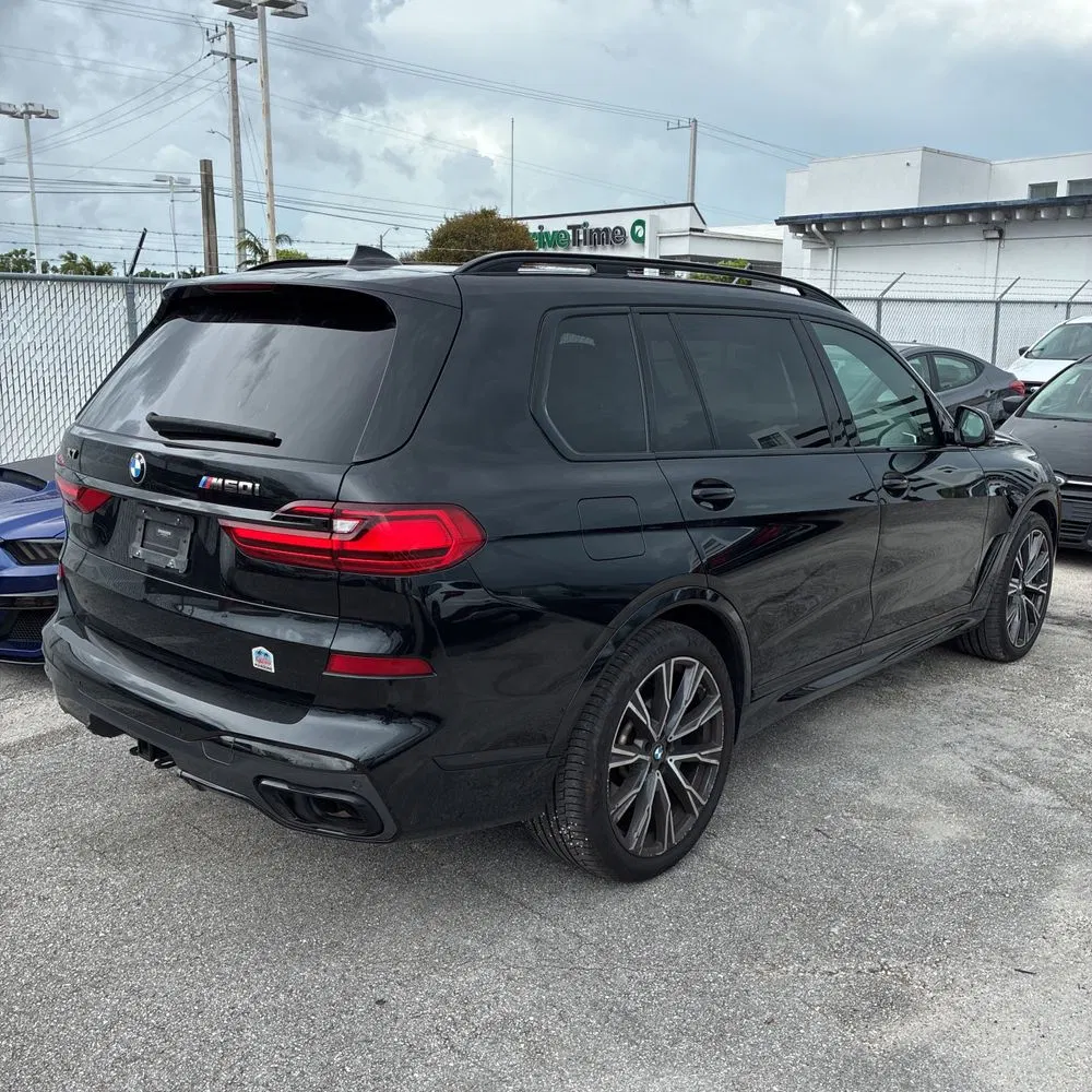 2020 BMW X7 M50i