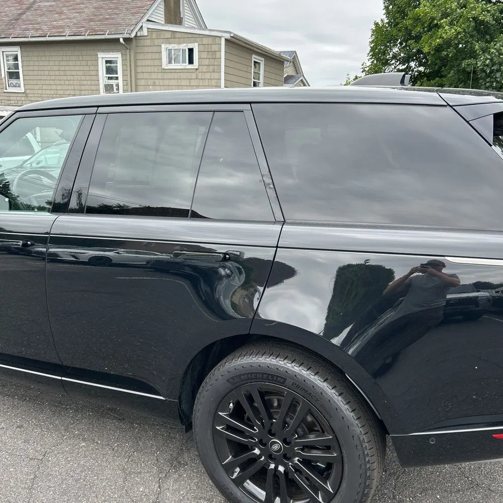 2023 Land Rover Range Rover P530 SE